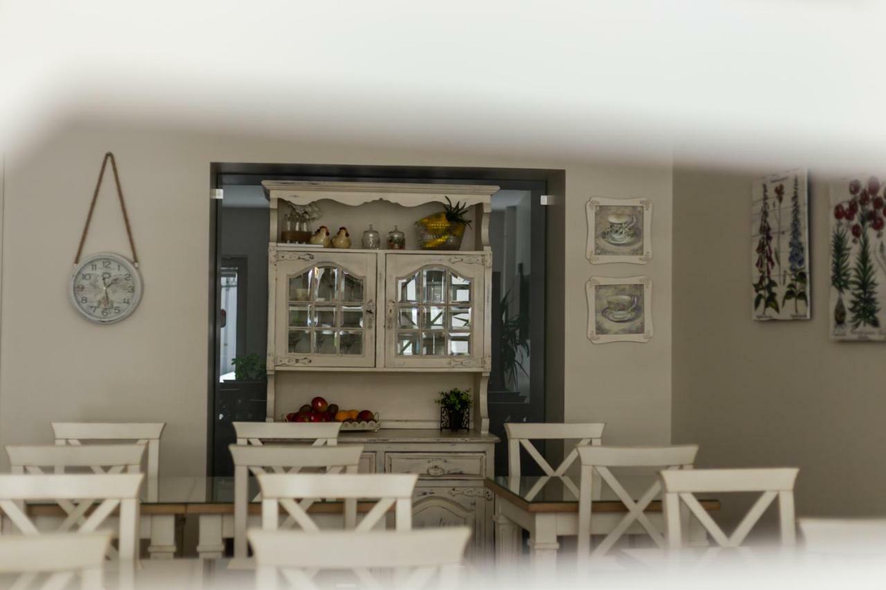 Ester Guest House シャヴェス エクステリア 写真